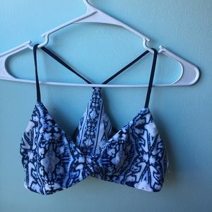 Reversible bathing suit top! LSpace swimwear!!💙💙
